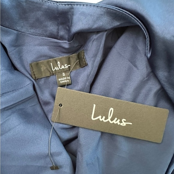 Lulus Adoring Charm Dark Blue Satin Long Sleeve Backless Mini Dress Size S NWT - Picture 16 of 17